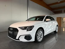 Audi A3 Sportback 30 TFSI in weiß