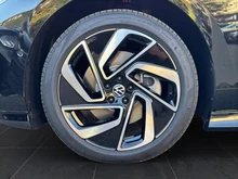 VW ID.7 Tourer GTX 4MOTION 250kW Business in Grenadillschwarz Metallic