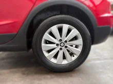 SEAT Arona Style EcoTSI in Desire-Red Metallic