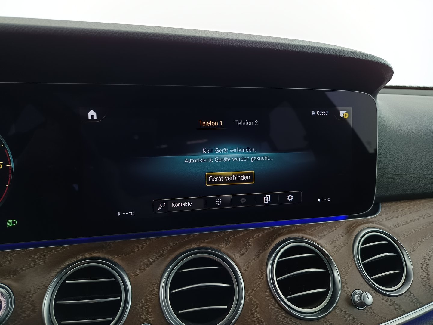 Mercedes E 220 d Aut. | Bild 30 von 38