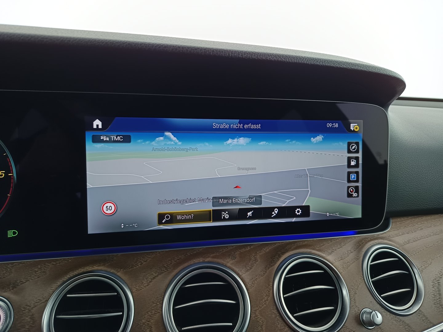 Mercedes E 220 d Aut. | Bild 26 von 38