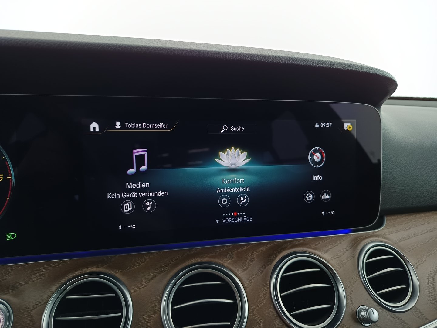 Mercedes E 220 d Aut. | Bild 21 von 38