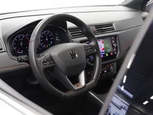 SEAT Arona FR EcoTSI DSG in Florett-Silber Metallic Dach Nacht-Schwa