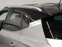 SEAT Arona FR EcoTSI DSG in Florett-Silber Metallic Dach Nacht-Schwa