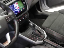 SEAT Arona FR EcoTSI DSG in Florett-Silber Metallic Dach Nacht-Schwa