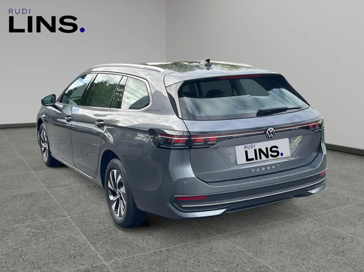 Bild eines Passat Variant Business TDI DSG