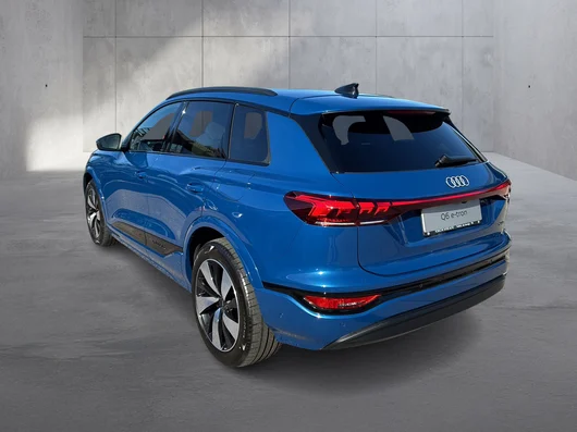 Bild eines Audi Q6 e-tron quattro