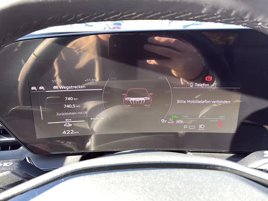 Bild eines Audi Q6 e-tron quattro