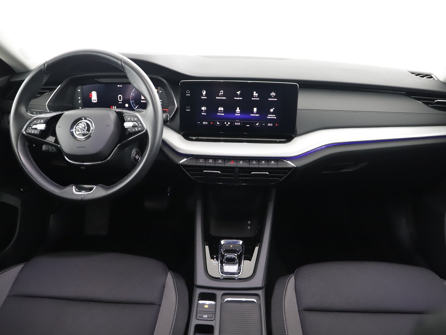 Škoda OCTAVIA Combi Ambition TDI DSG | Bild 14 von 32