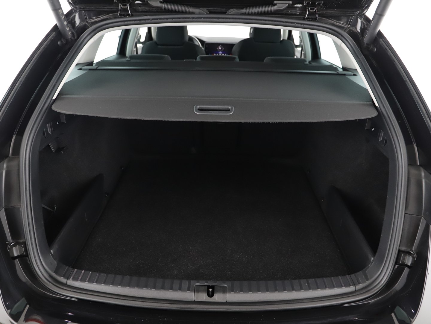 Škoda OCTAVIA Combi Ambition TDI DSG | Bild 26 von 32