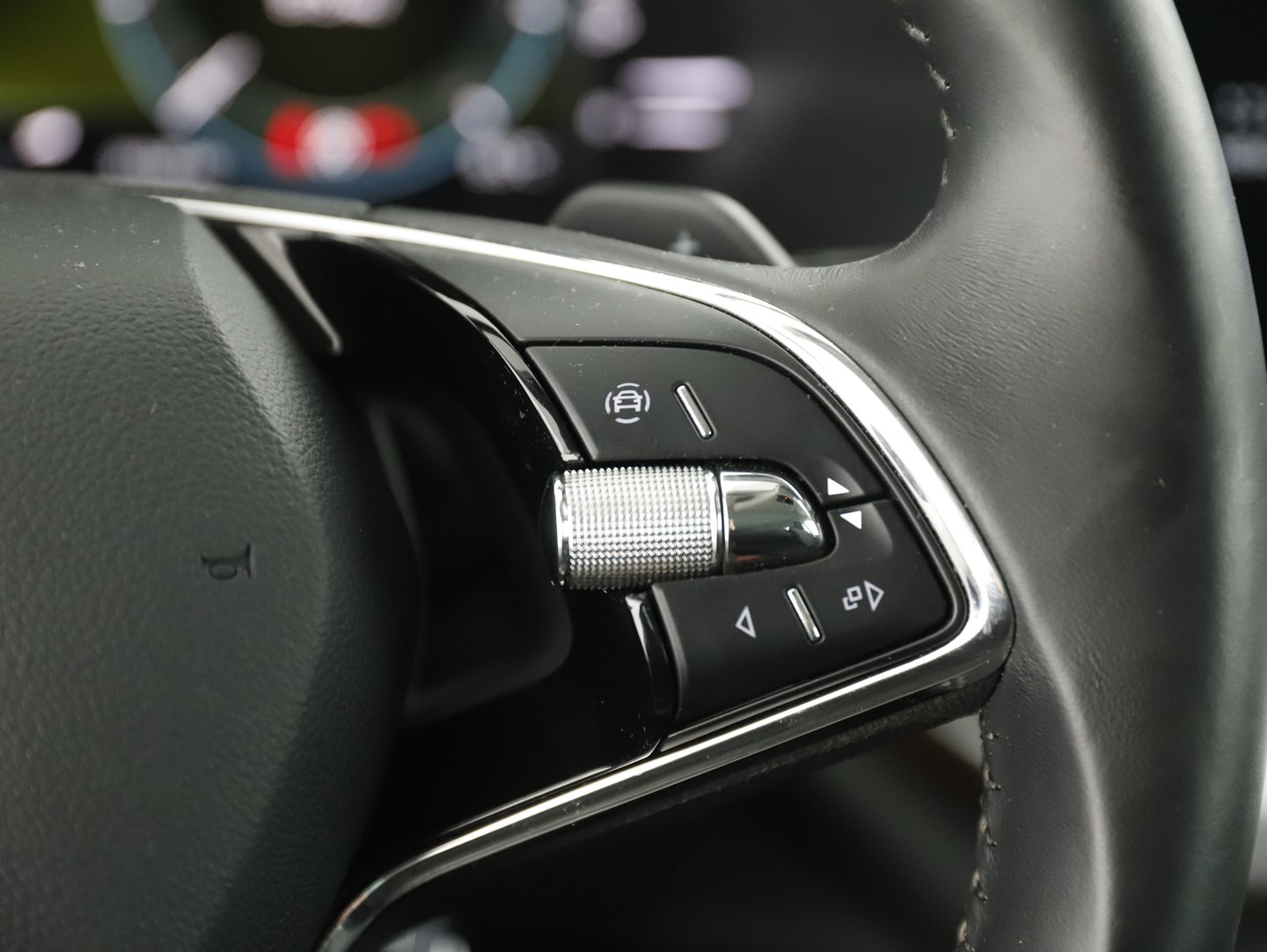 Škoda OCTAVIA Combi Style TDI DSG | Bild 16 von 20