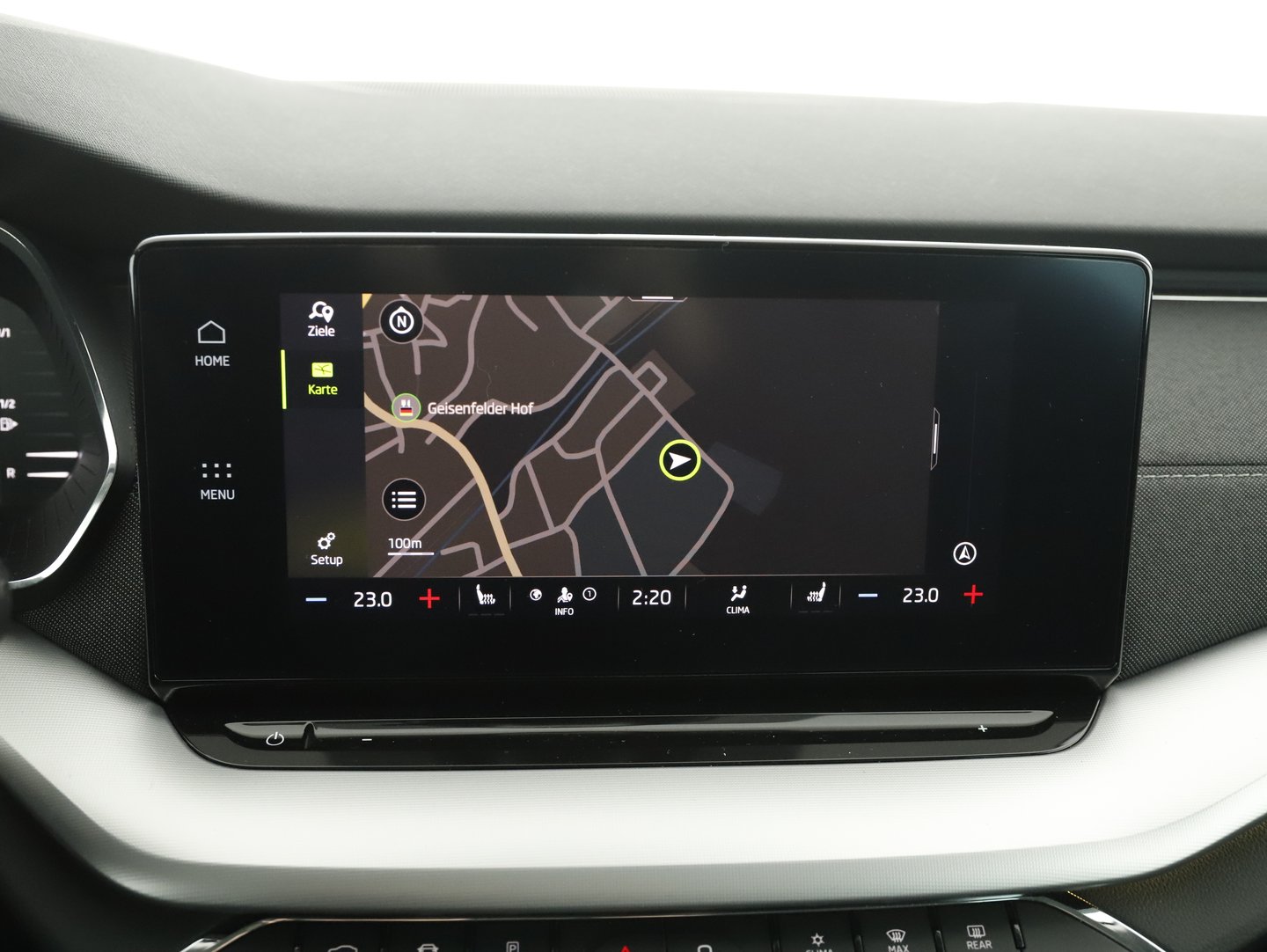 Škoda OCTAVIA Combi Style TDI DSG | Bild 12 von 20