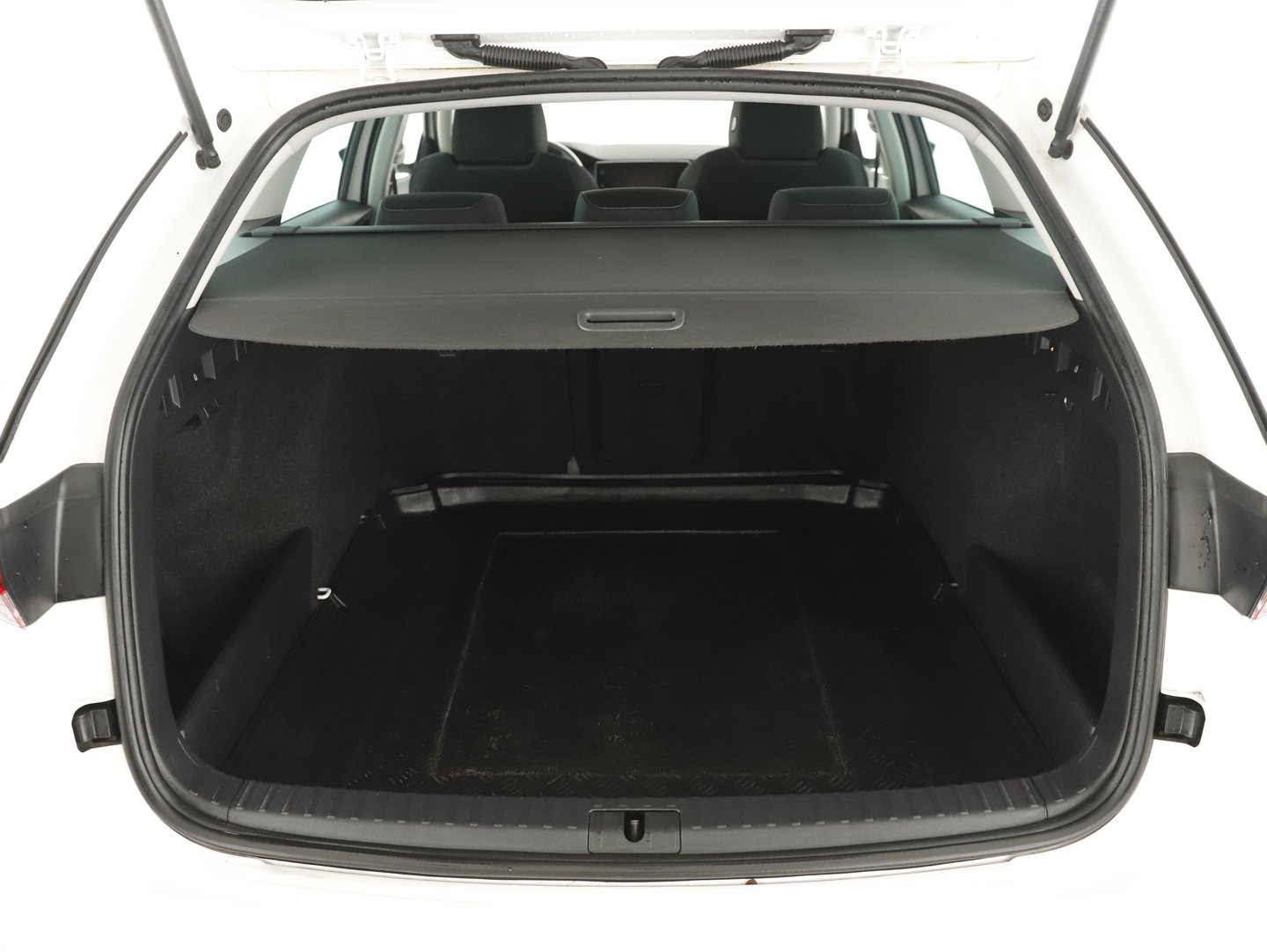Škoda OCTAVIA Combi Style TDI DSG | Bild 19 von 20