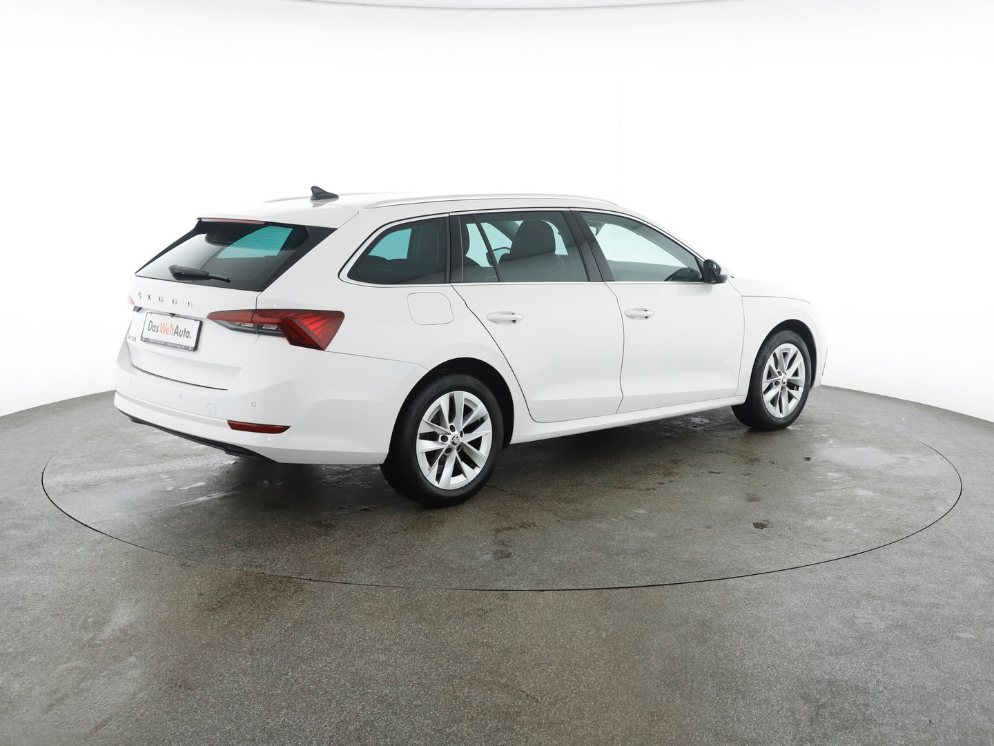 Škoda OCTAVIA Combi Style TDI DSG | Bild 5 von 27