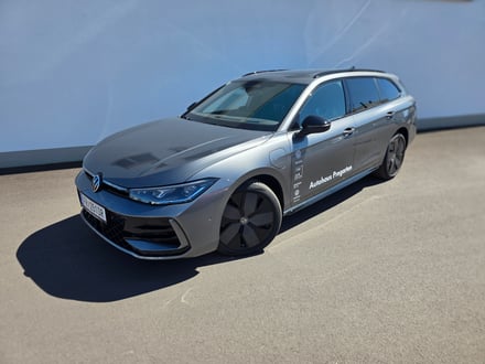 VW Passat Variant Sport eHybrid 150kW