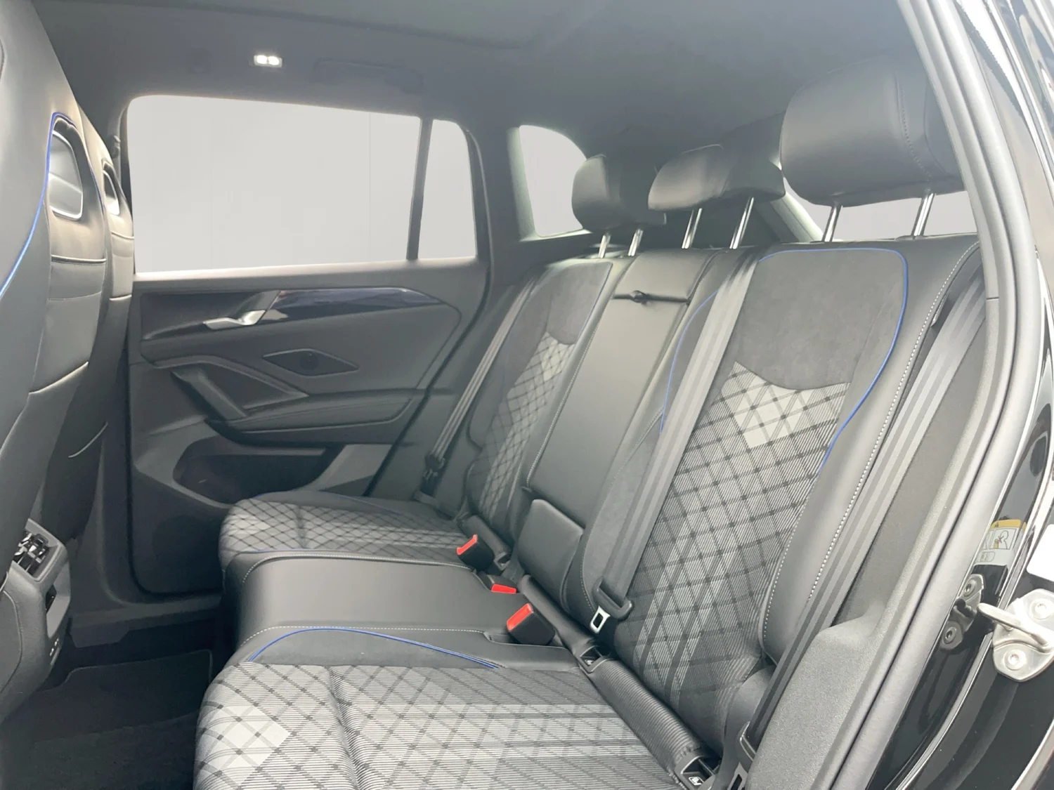 Bild eines VW Tiguan Sport eHybrid DSG 150 kW