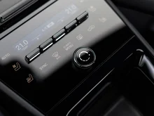 Porsche Cayenne S E-Hybrid Black Edition in dolomitsilbermetallic