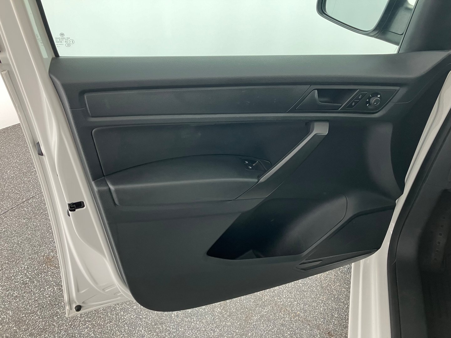 VW Caddy Kastenwagen TDI 4MOTION | Bild 4 von 12