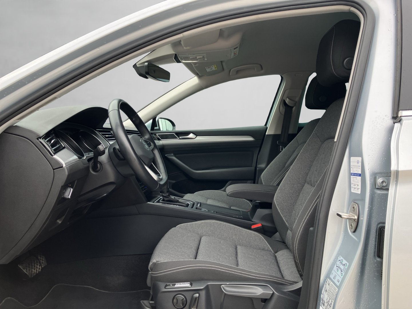 VW Passat Variant Business TDI SCR DSG | Bild 5 von 17