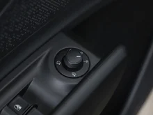 Škoda Enyaq Sportline 80x in SCHWARZ-MAGIC PERLEFFEKT