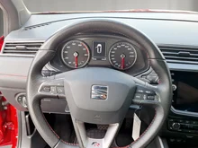SEAT Arona FR EcoTSI DSG in Desire-Red Metallic Nacht-Schwarz