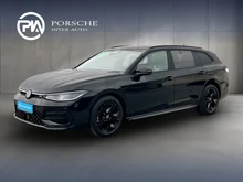 VW Passat Variant R-Line eTSI DSG in Grenadillschwarz Metallic
