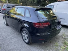 Audi A3 Sportback 40 TFSI quattro in brillantschwarz Klar