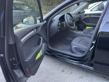 Audi A3 Sportback 40 TFSI quattro in brillantschwarz Klar