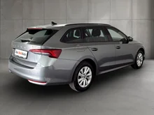 Škoda Octavia Combi Selection TDI DSG in Graphit-Grau Metallic