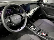 Škoda Octavia Combi Selection TDI DSG in Graphit-Grau Metallic