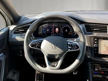 VW Tiguan Allspace R-Line TDI 4MOTION DSG in PURE WHITE