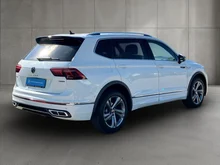 VW Tiguan Allspace R-Line TDI 4MOTION DSG in PURE WHITE
