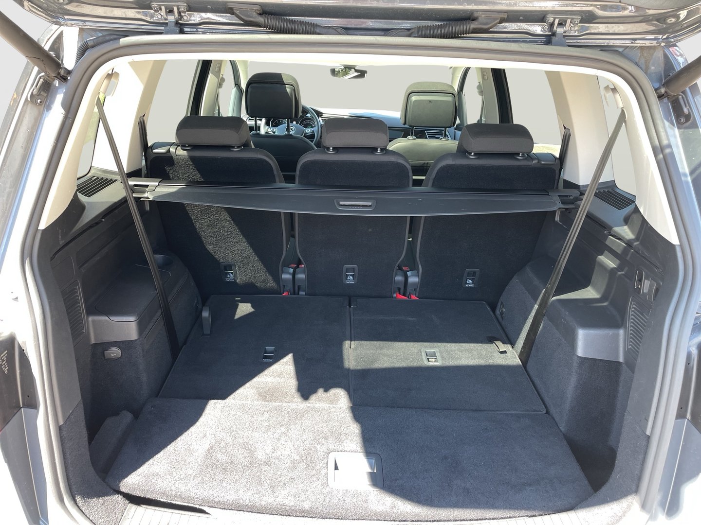 VW Touran Highline TSI DSG | Bild 24 von 29