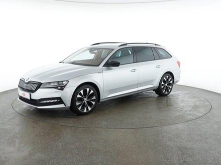 Škoda SUPERB Combi iV SPORTLINE DSG