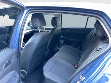 VW Golf Rabbit TSI in Anemonenblau Metallic