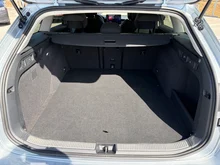 Škoda Superb Combi Selection iV TSI DSG in Pebble-Silber Metallic