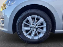 VW Golf Sportsvan Rabbit TSI in tungsten silver metallic