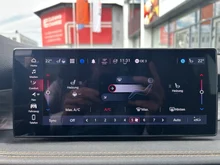 Alfa Romeo Tonale Edizione Speciale Plug-In-Hybrid AWD in dunkelblau - metallic