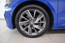 Škoda Enyaq Sportline 80 in Energy-Blau