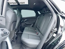 Audi Q6 Sportback e-tron quattro in Mythosschwarz Metallic
