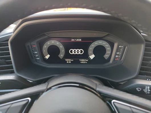Bild eines Audi A1 allstreet 30 TFSI