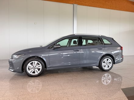 VW Golf Variant Life TSI