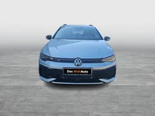 VW Golf Variant Sport mHeV DSG in Oyster Silver Metallic