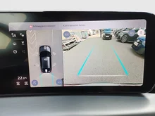 Audi Q4 Sportback e-tron quattro in Salbeigrün Metallic