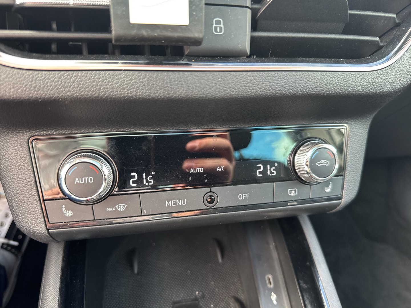 Škoda SCALA Style TSI ACT DSG | Bild 22 von 25