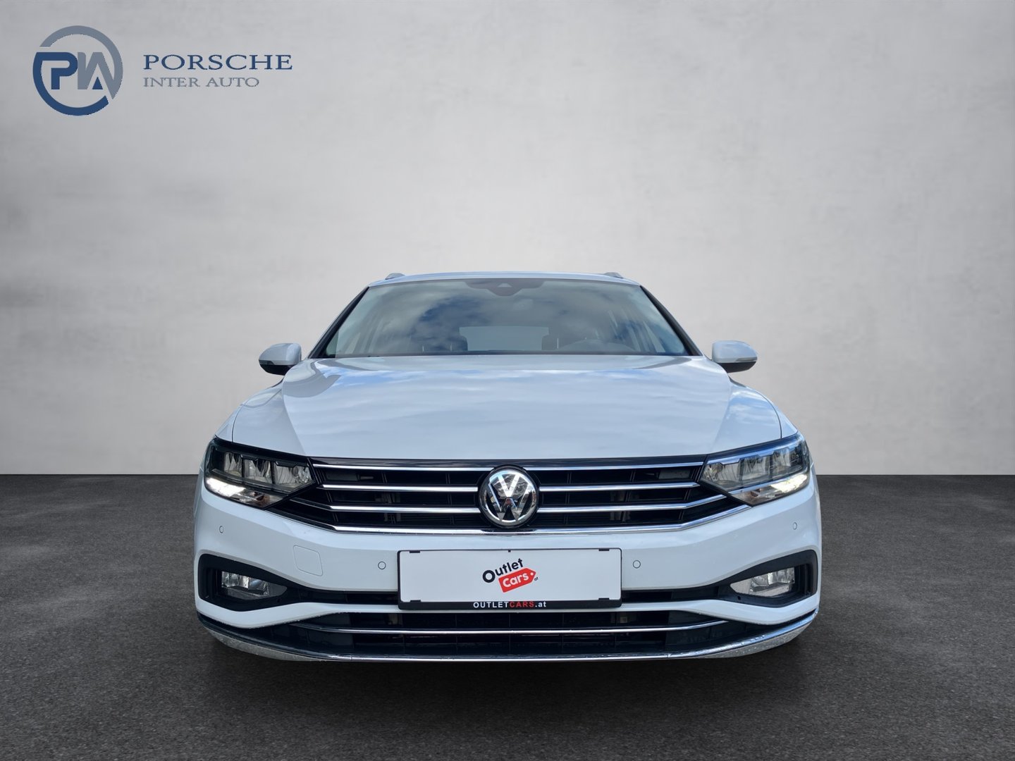 VW Passat Variant Elegance TDI DSG | Bild 2 von 17