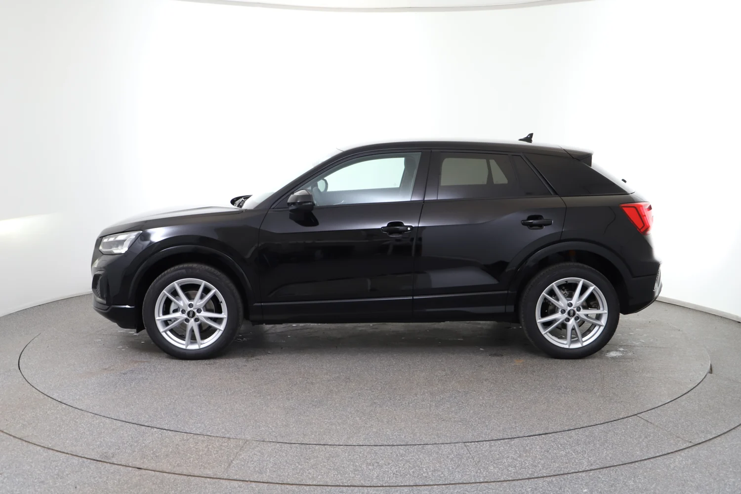 Bild eines Audi Q2 30 TFSI admired