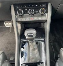 Škoda Kodiaq SPORTLINE TSI ACT DSG in Graphit-Grau Metallic