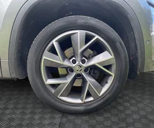 Škoda Kodiaq SPORTLINE TSI ACT DSG in Graphit-Grau Metallic