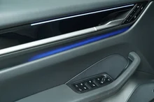 Porsche Macan 4 in mittelgrau - metallic